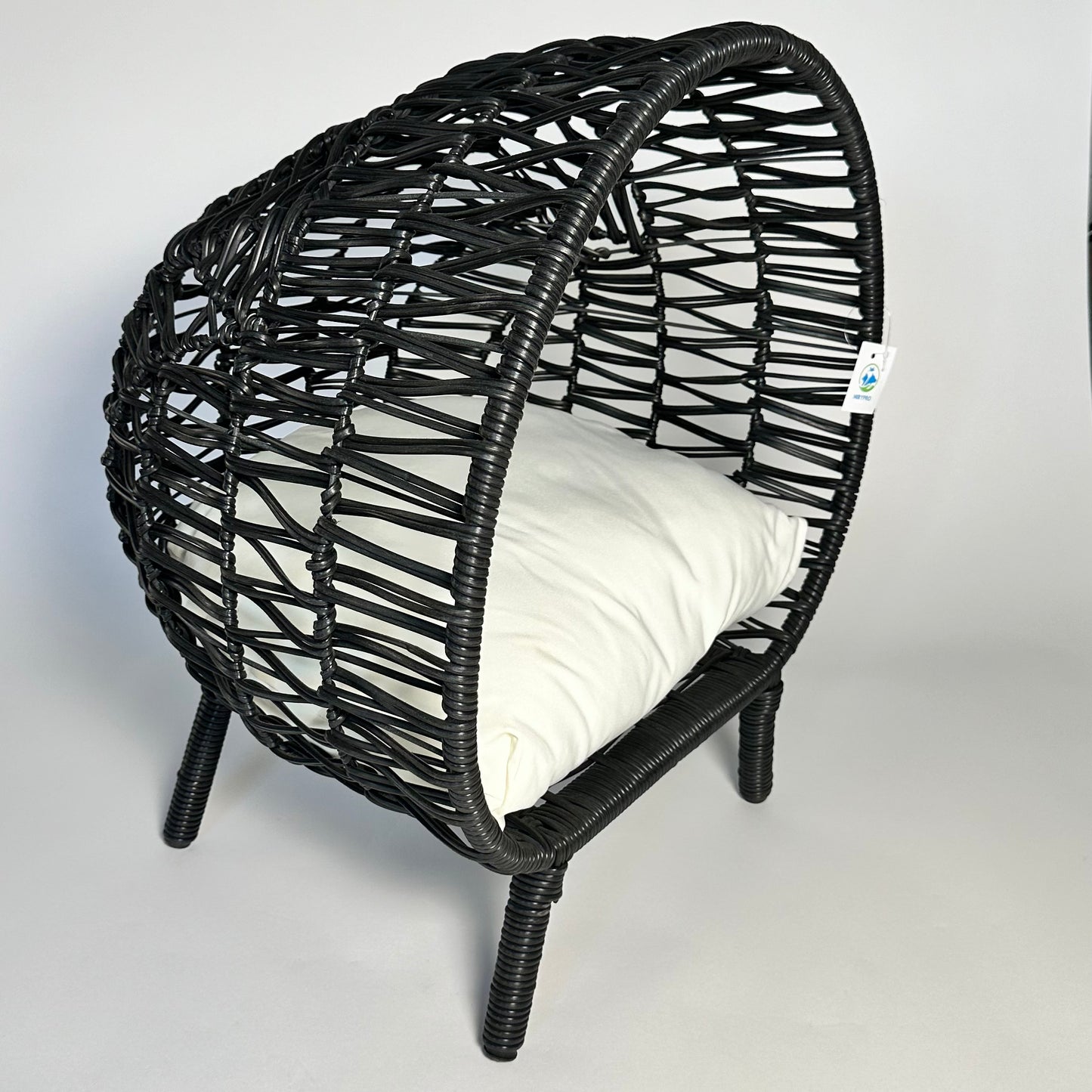 Black Wicker Hut