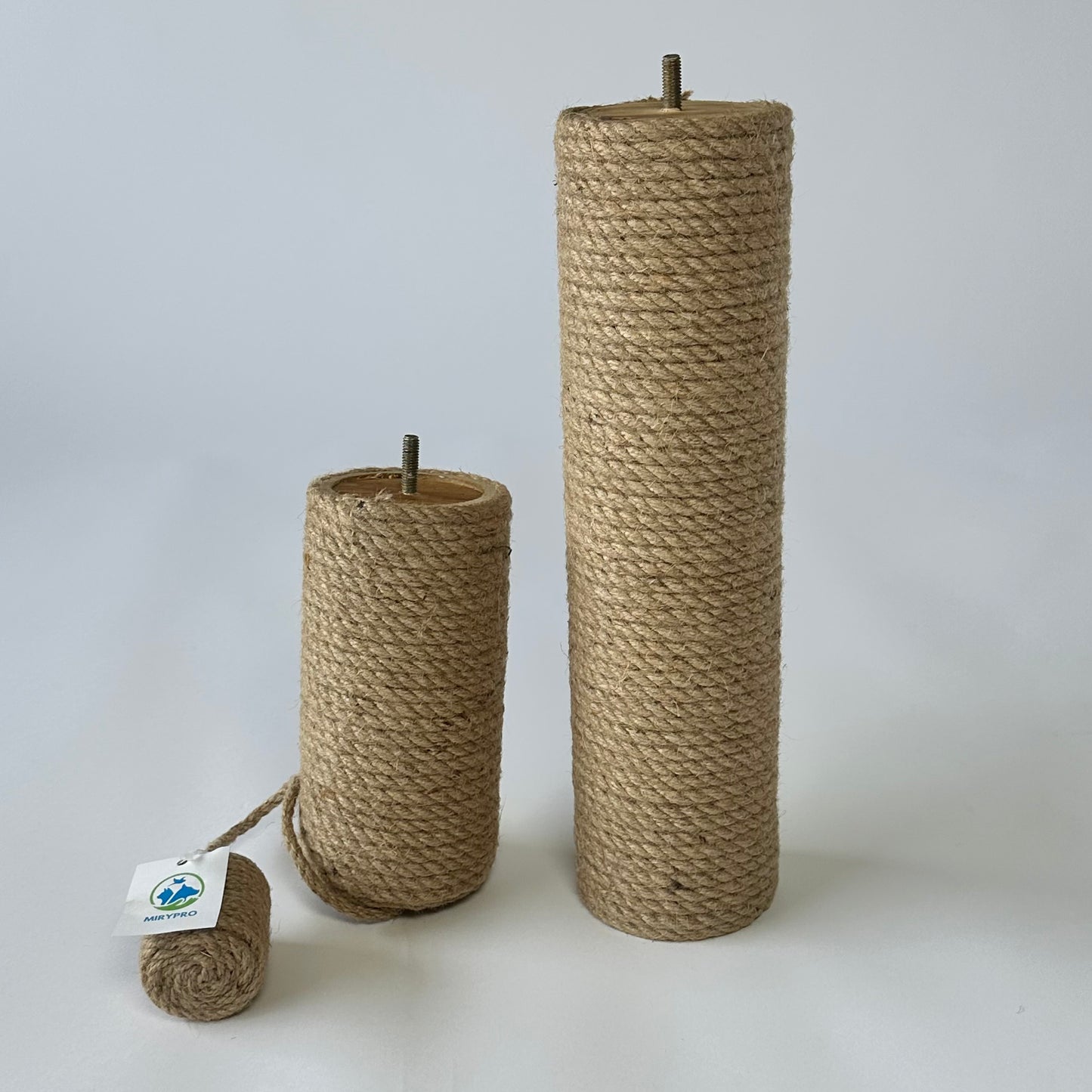 Large Natural Round Jute Scratcher With Balls